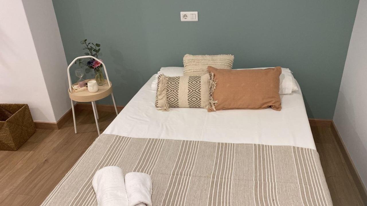 Hostal Pension "Centro" ซานติอาโก เด กอมโปสเตลา ภายนอก รูปภาพ